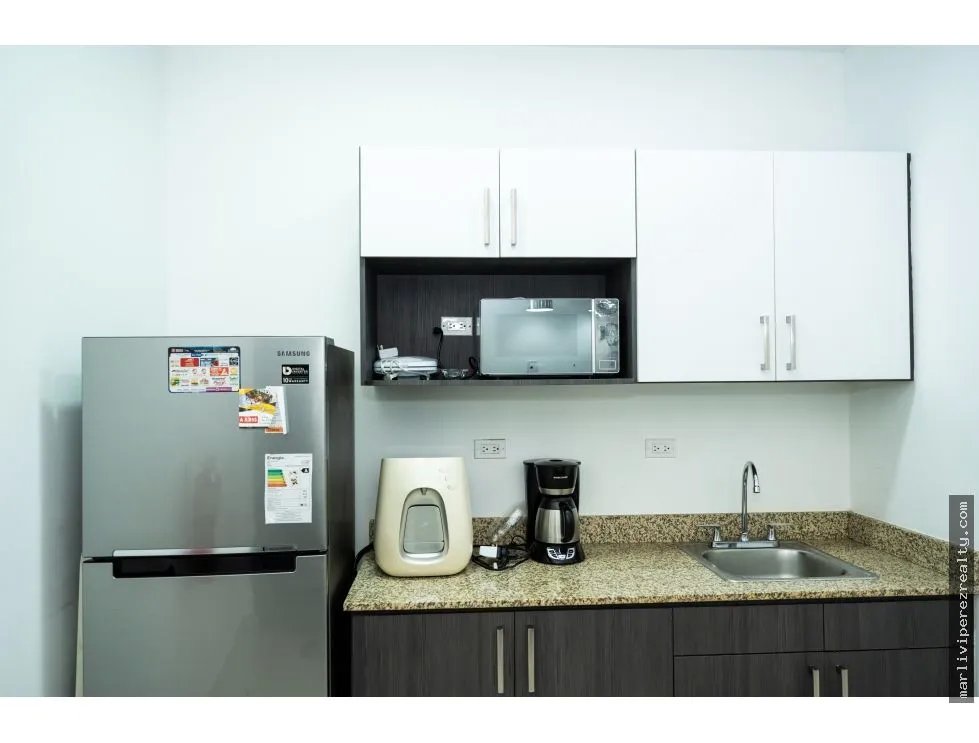 Office Rental on Avenida Balboa