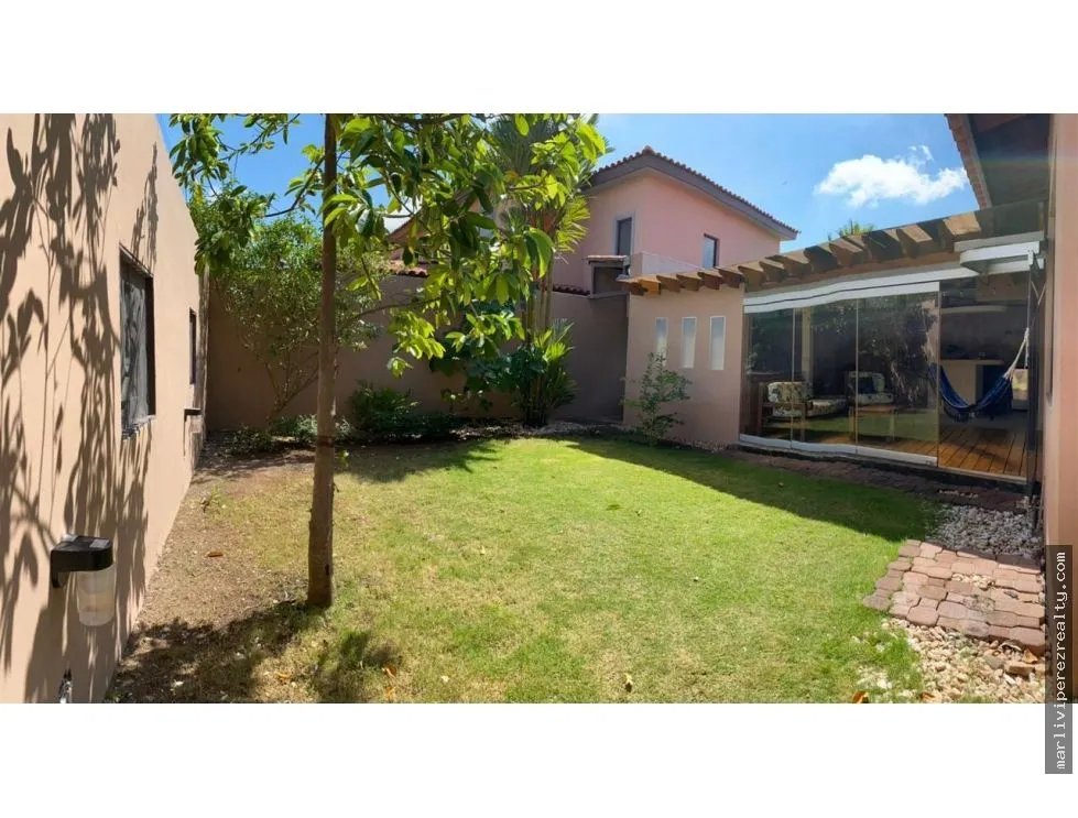 Venta de casa en Costa Sur, Versalles