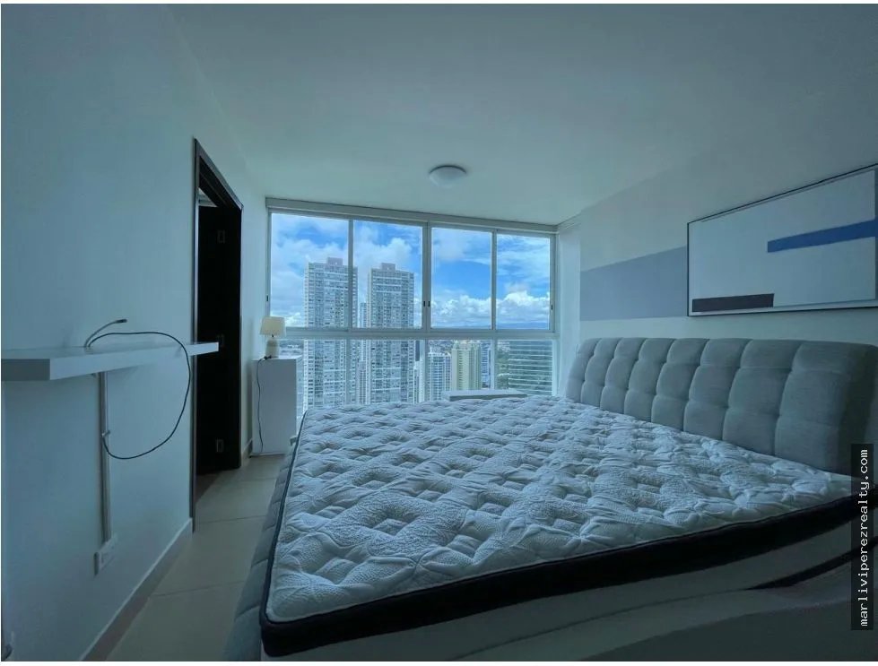 Apartamento en alquiler amoblado en Costa del Este