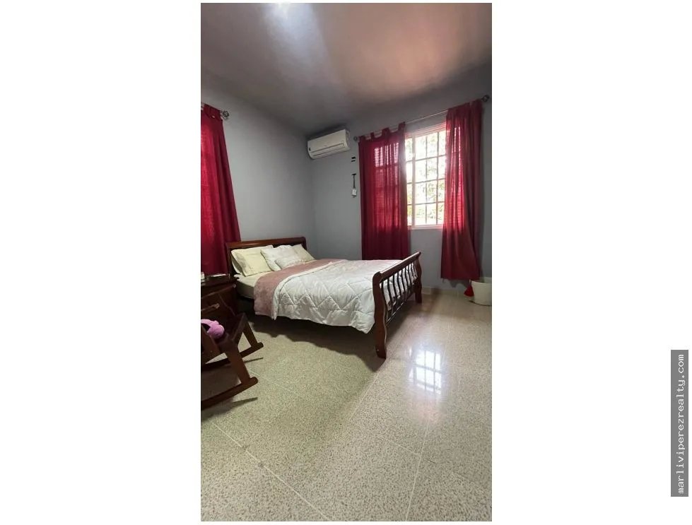 Casa en Venta Llanos de Curundu, Ancón