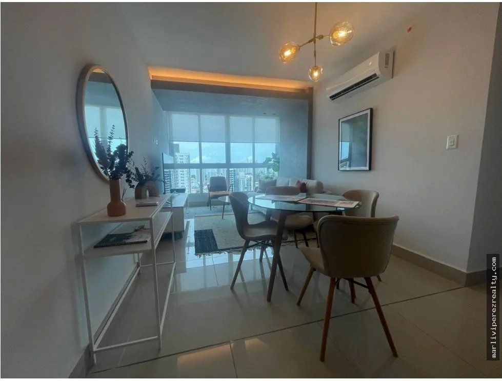 Venta de apartamento en Río Abajo