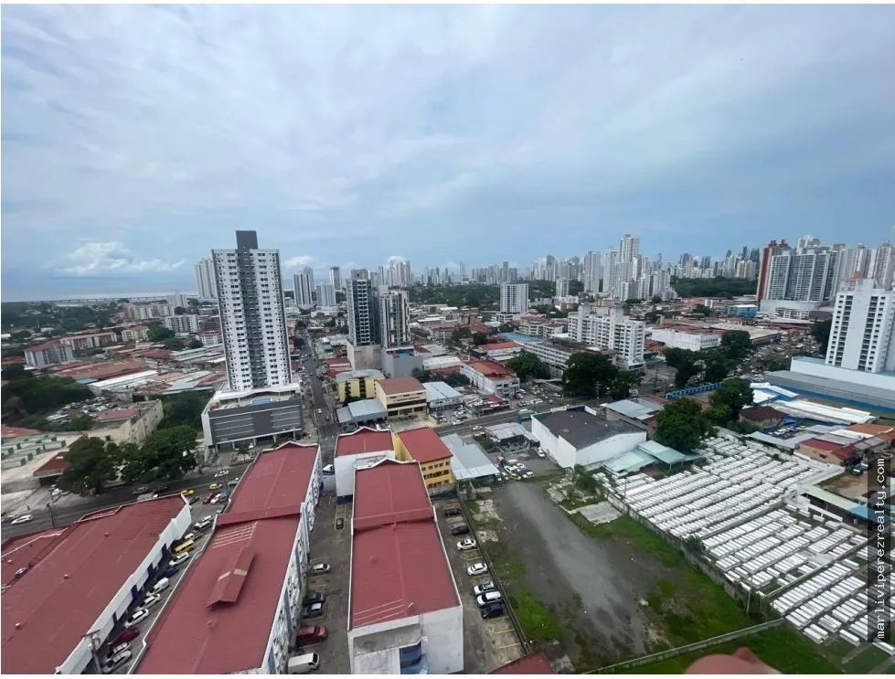 Venta de apartamento en Río Abajo
