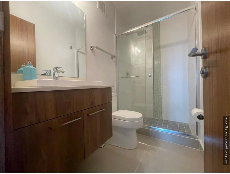 Venta de apartamento en Río Abajo