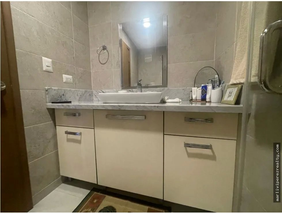 Venta de apartamento amoblado en Obarrio