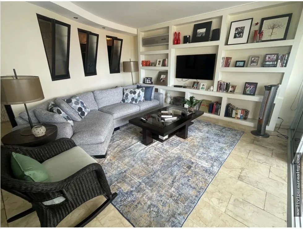 Apartamento en venta La Cresta