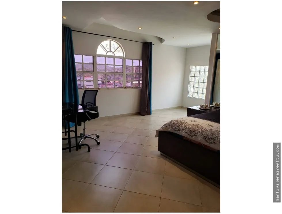 Venta de casa en Villa de las Fuentes
