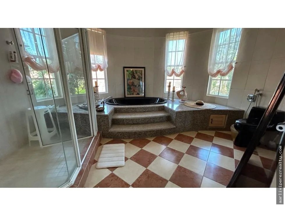 Venta de residencia de lujo en Coronado