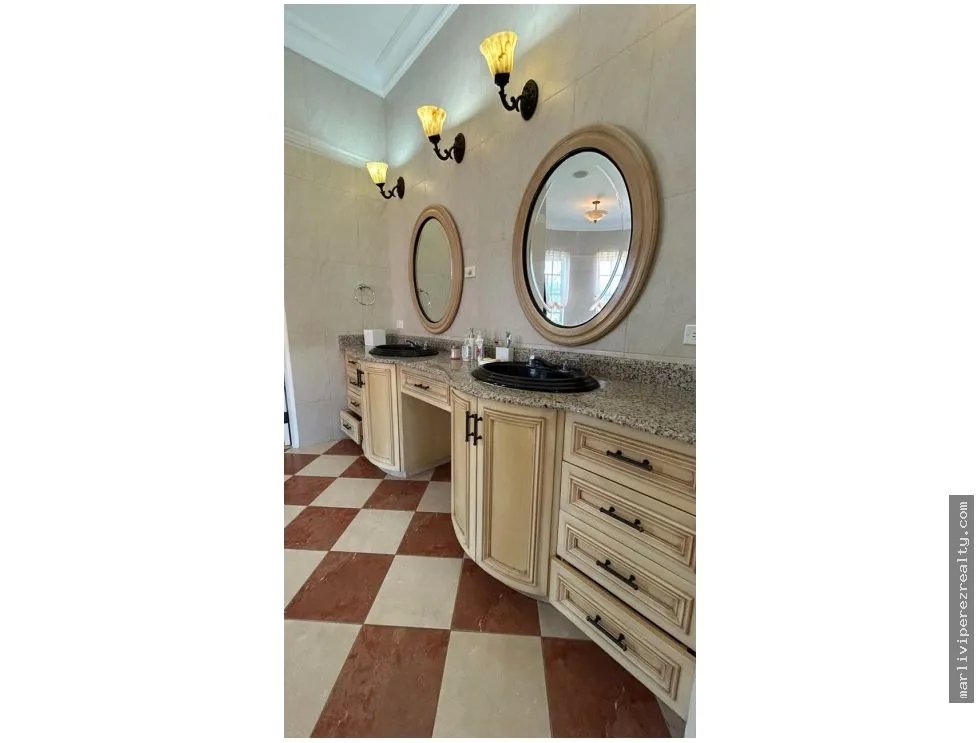Venta de residencia de lujo en Coronado
