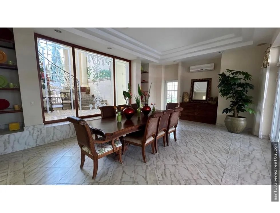 Venta de residencia de lujo en Coronado