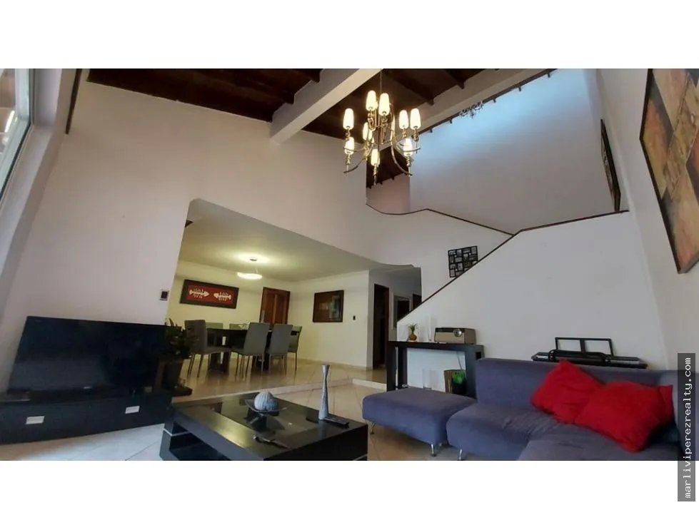 Casa en Venta, La Alameda