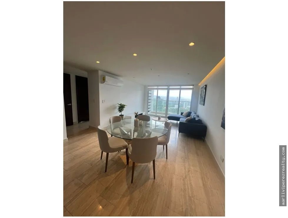 Alquiler de apartamento amoblado en Costa del Este
