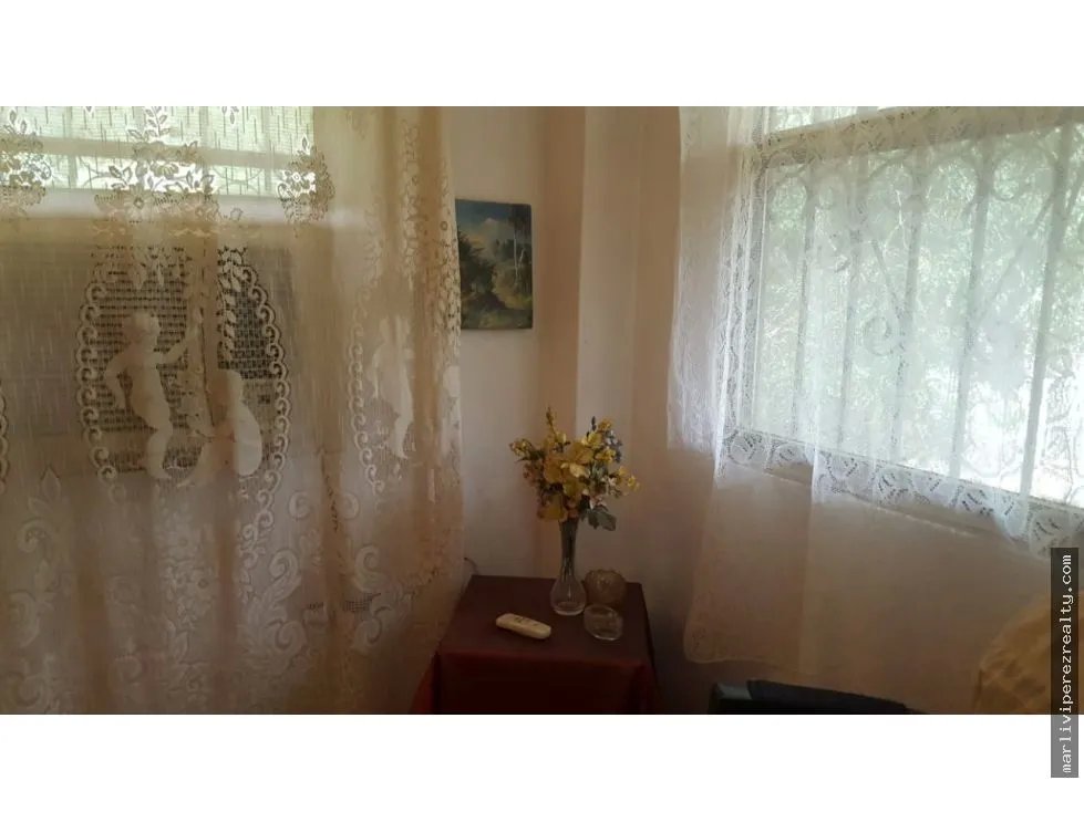 Venta de casa en Llanos de Curundu