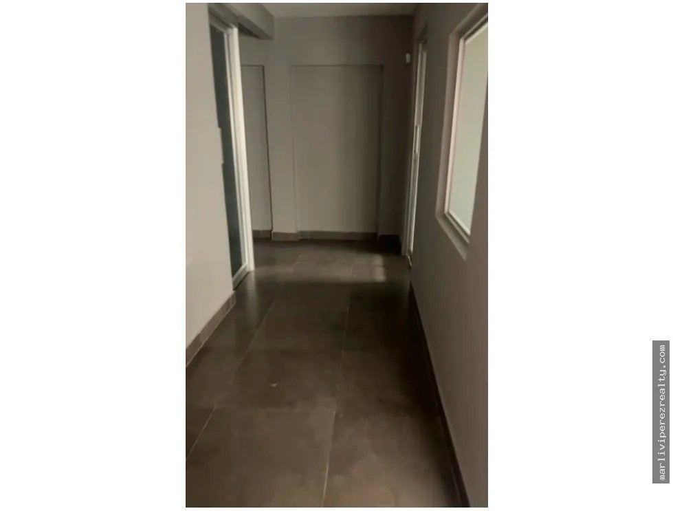 Office House Tumba Muerto
