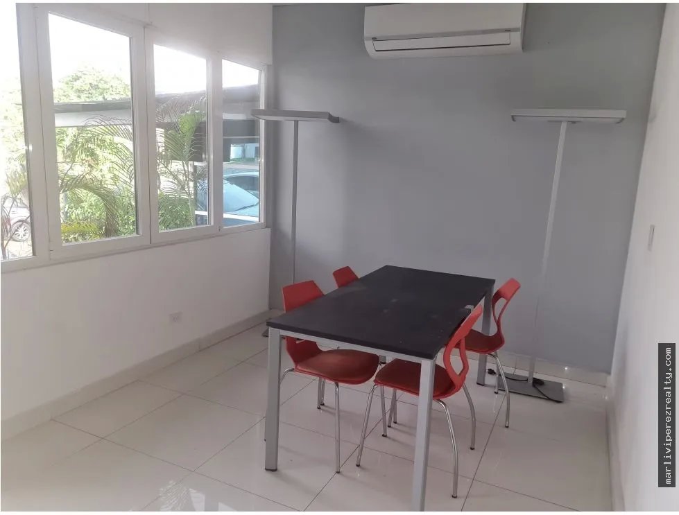 Casa Comercial en Venta Los Ángeles, Tumba Muerto