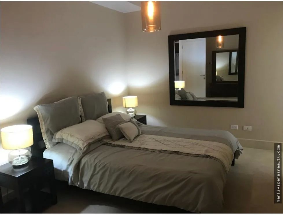 Apartment Rental with Ocean View on Avenida Balboa