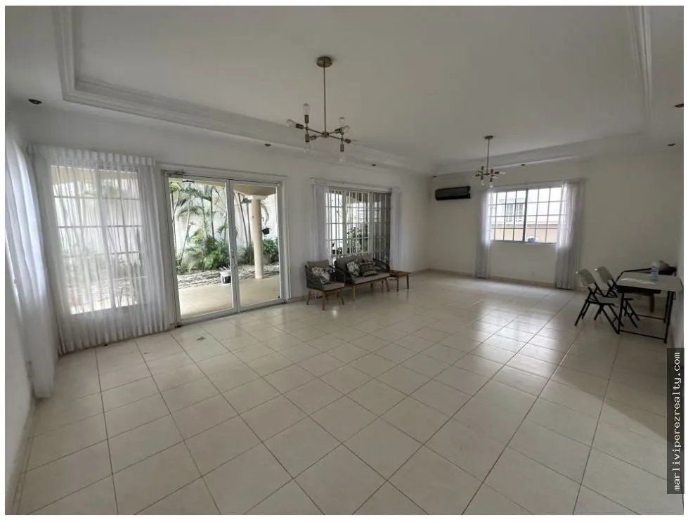 House for Rent in Altos de Panama