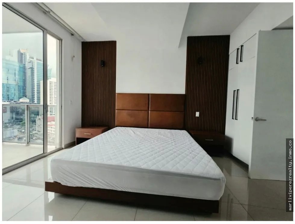 ALQUILER DE APARTAMENTO EN OBARRIO-REMODELADO