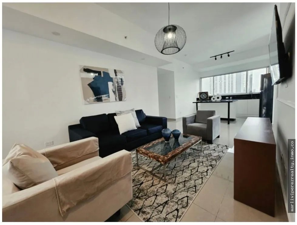 ALQUILER DE APARTAMENTO EN OBARRIO-REMODELADO