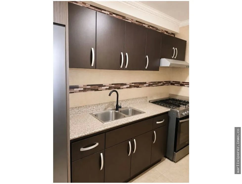VENTA DE APARTAMENTO A PASOS DEL PARQUE OMAR