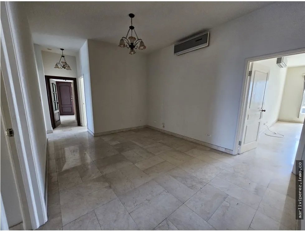 Apartment Rental on Avenida Balboa, PH Vista Marina
