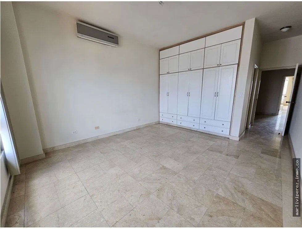 Apartment Rental on Avenida Balboa, PH Vista Marina