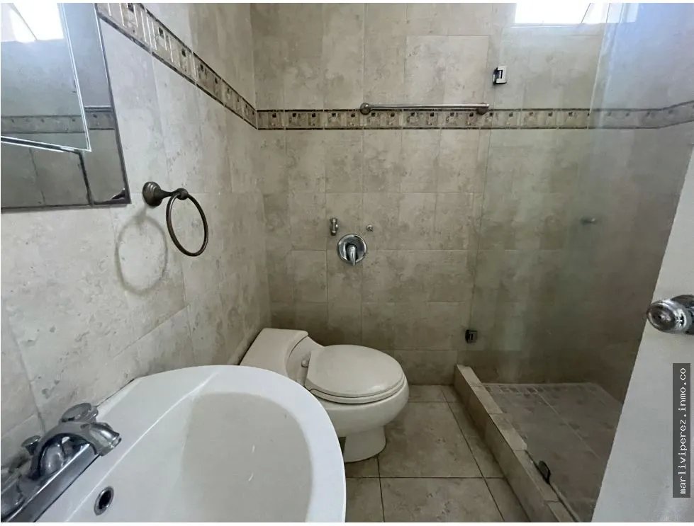 Alquiler de apartamento PH ubicado en Punta Pacifica