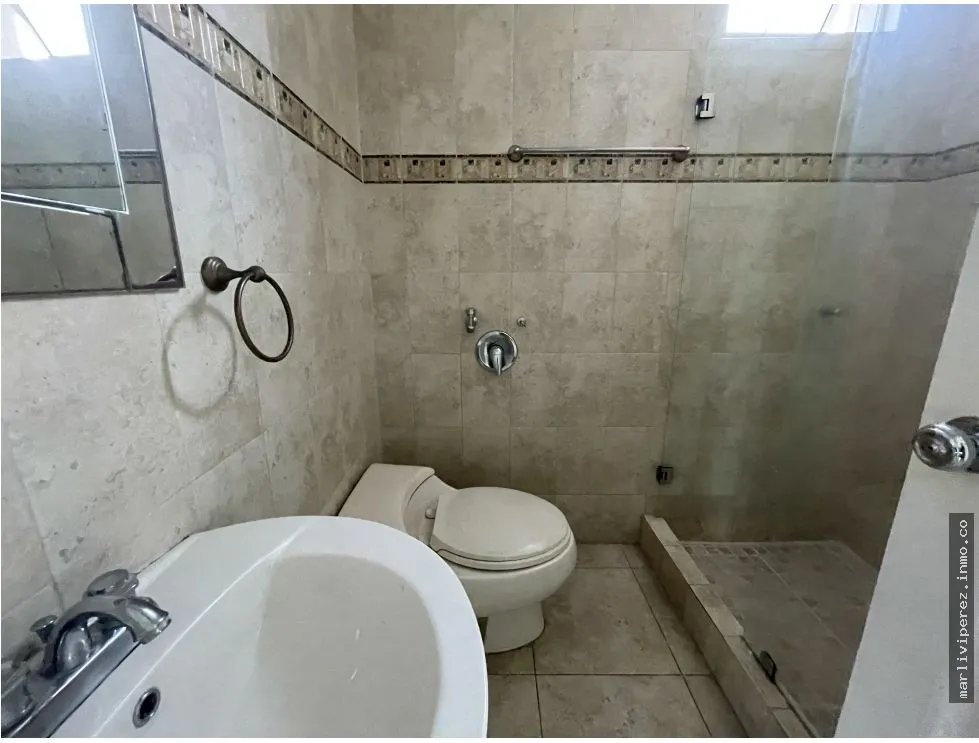 Alquiler de apartamento PH ubicado en Punta Pacifica