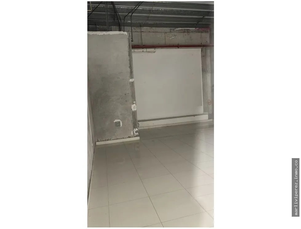 Alquiler de Local Comercial en Megamall, Panamá Este