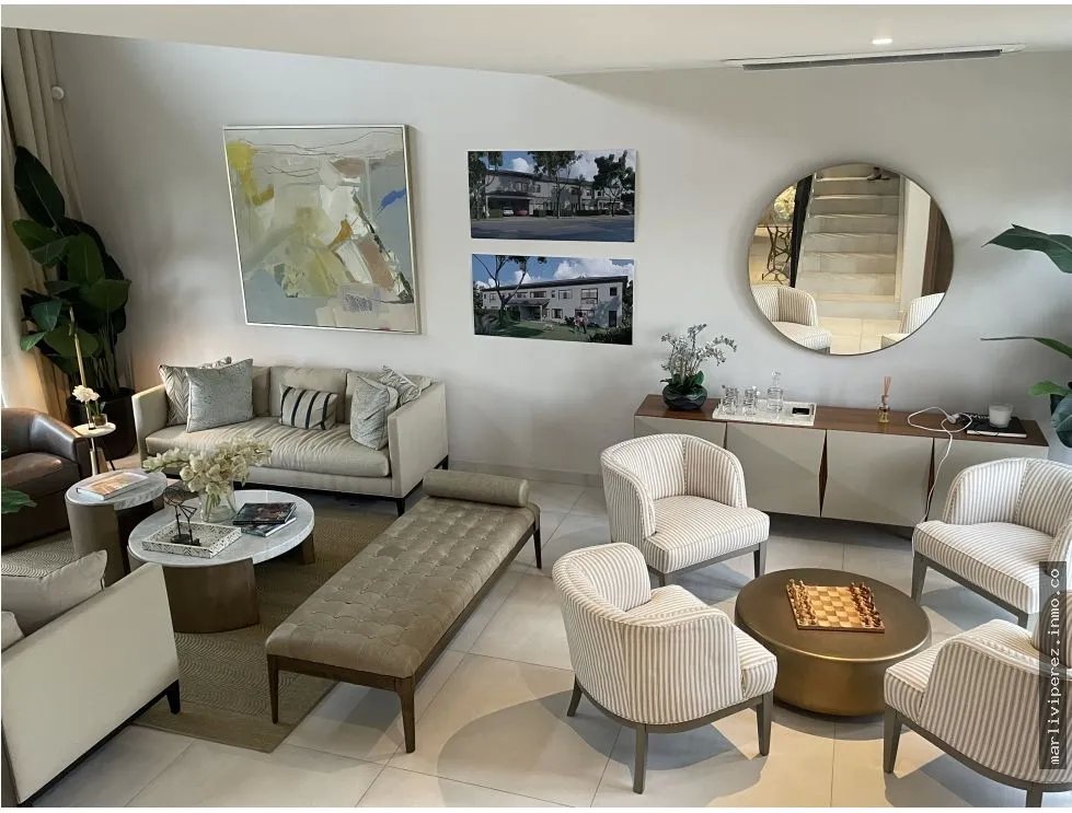 Venta de casa en Santa Maria de lujo 318mts2