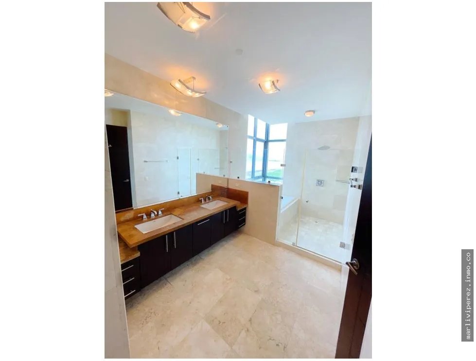 VENTA DE APARTAMENTO DE LUJO EN COSTA DEL ESTE