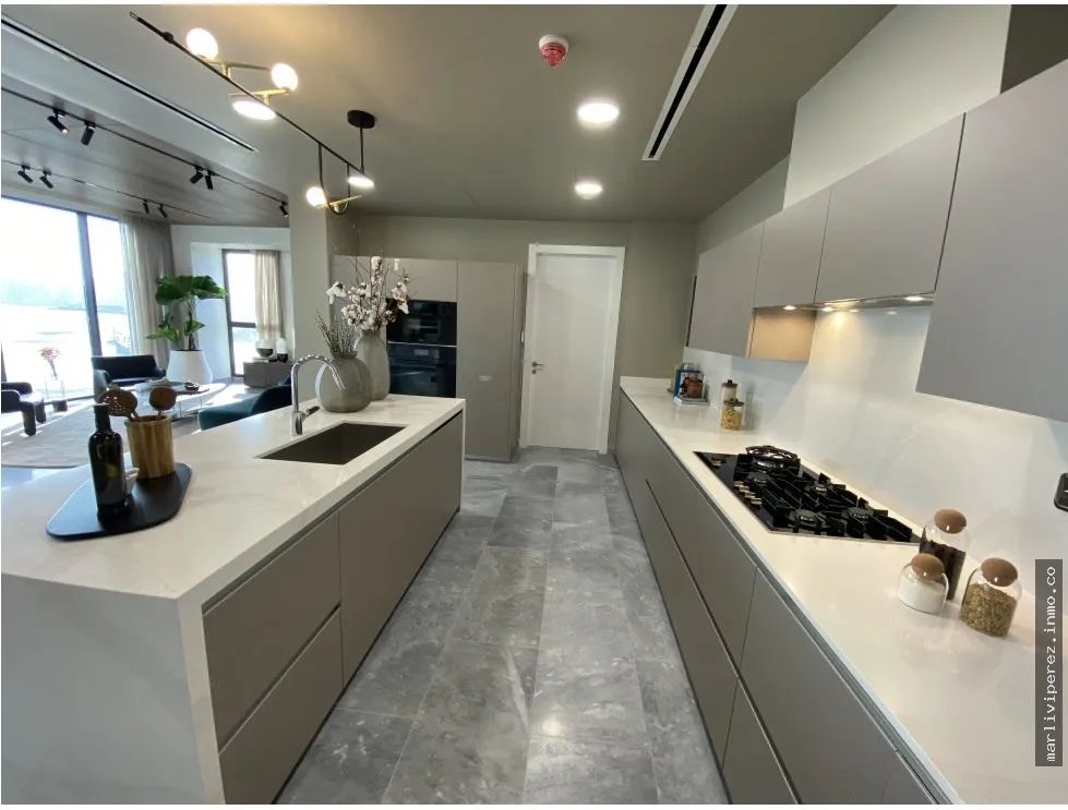 Luxury Waterfront Apartments, Costa del Este