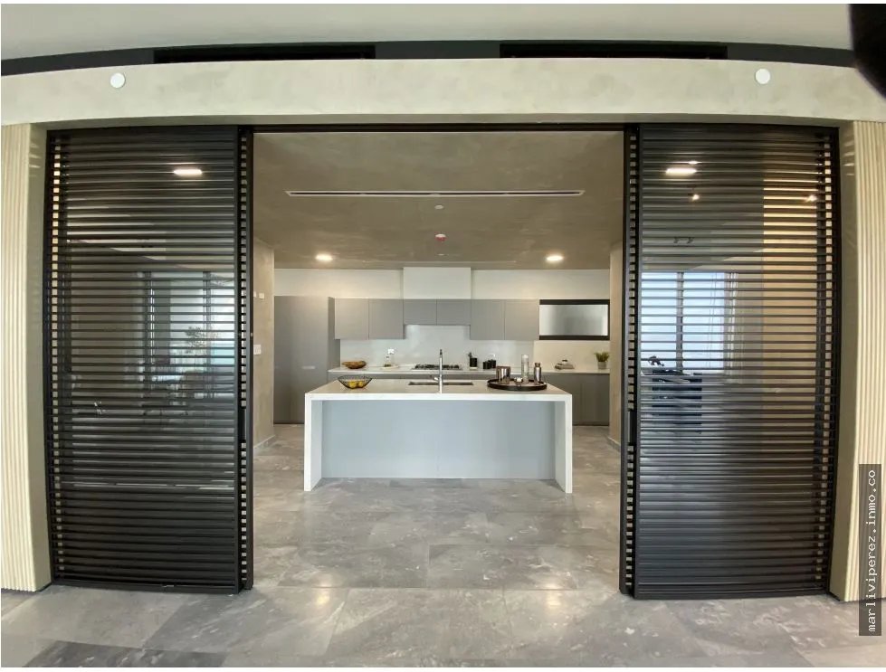 Luxury Oceanfront Apartments, Costa del Este