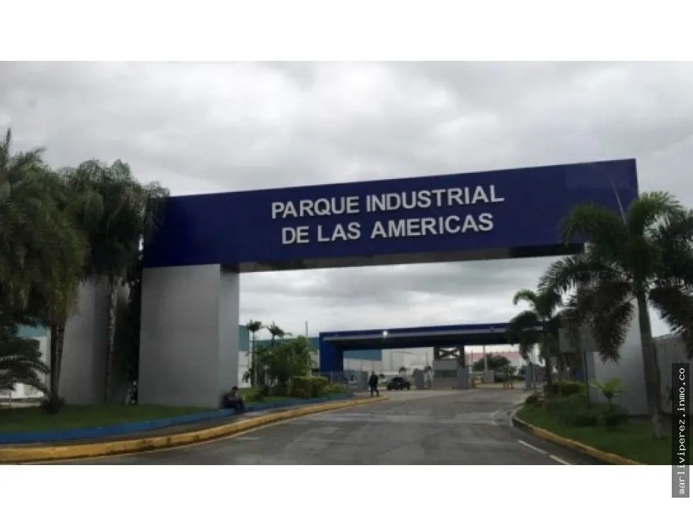 Se vende terreno en Parque Industrial De Las Américas
