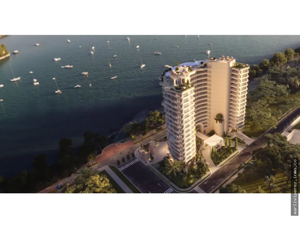 Venta de Apartamento Frente al Mar en Amador