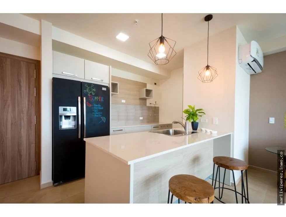 Apartamento en venta ROYAL PALM Gorgona Beach