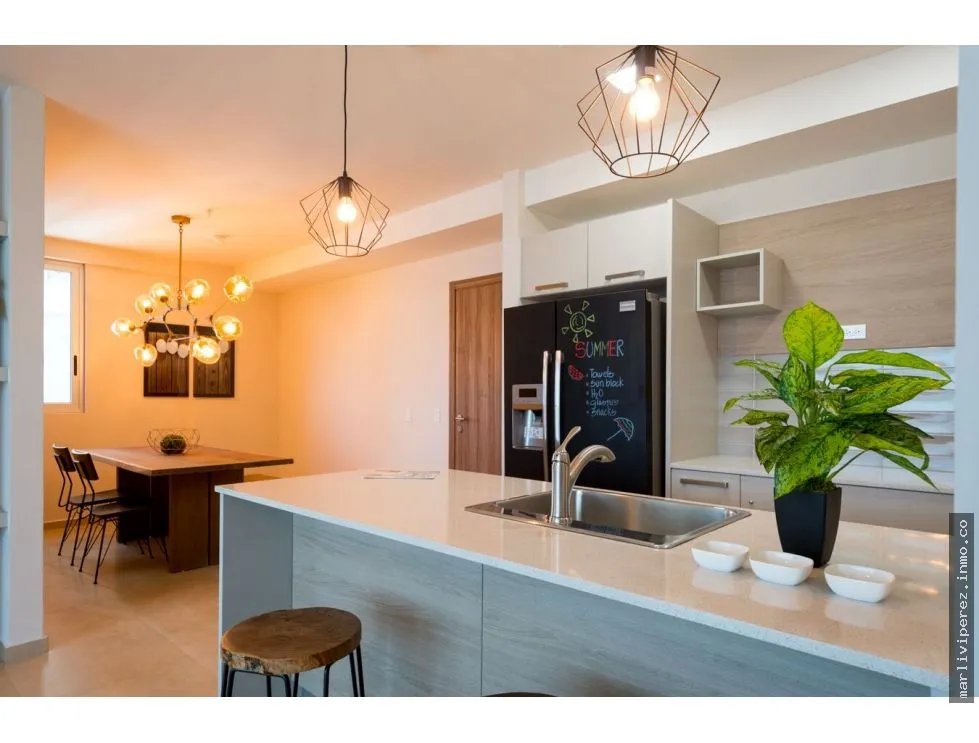 Apartamento en venta ROYAL PALM Gorgona Beach