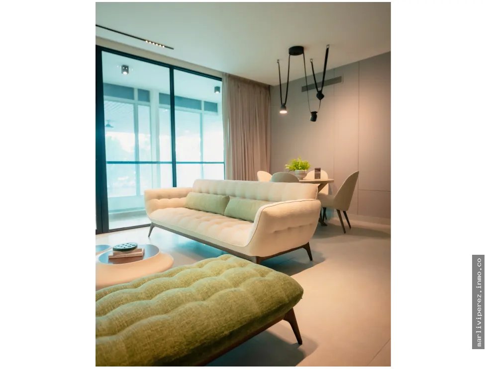 Apartments for Sale with Airbnb on Avenida Balboa