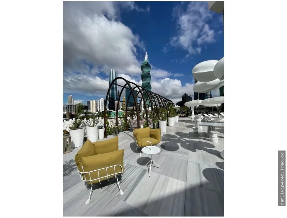 Sale of Apartment PH. Wanders & Yoo, Marbella