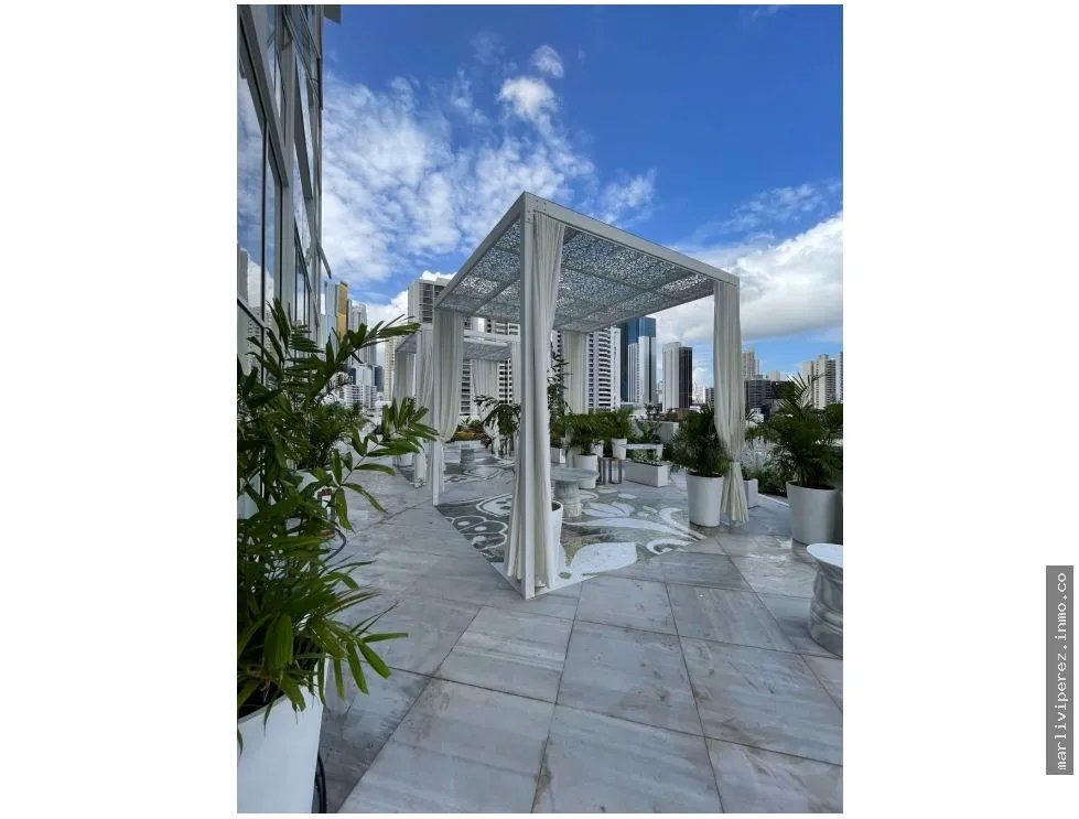 Sale of Apartment PH. Wanders & Yoo, Marbella