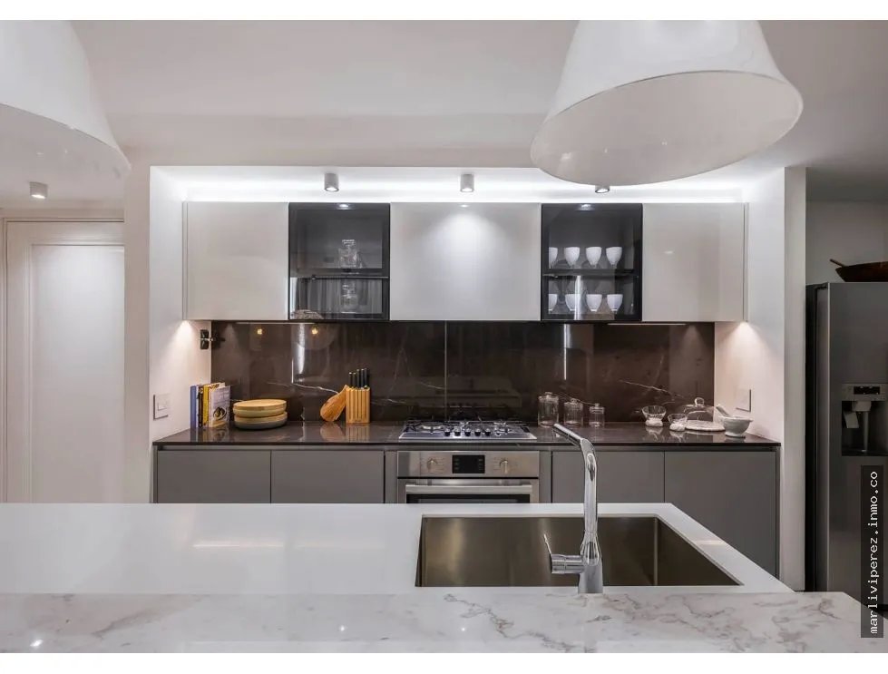 Sale of Apartment PH. Wanders & Yoo, Marbella