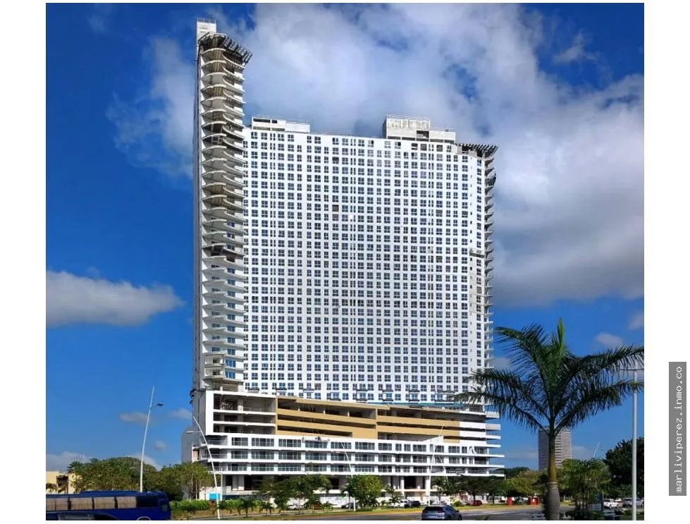 Venta de Apartamento en Avenida Balboa / 50m2
