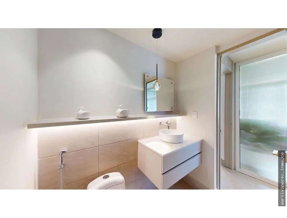 Apartment for Sale on Balboa Avenue