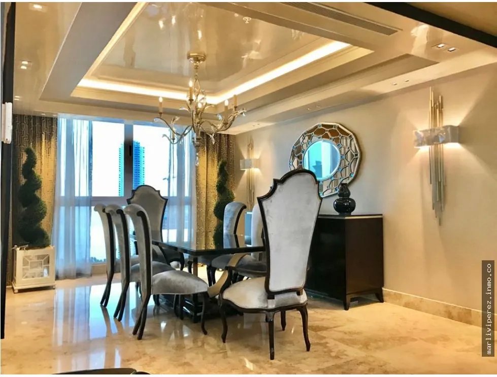 Sale of Penthouse Apartment in Costa del Este PH Breeze Panama