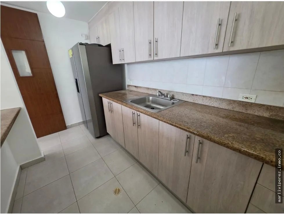 VENTA DE APARTAMENTO FRENTE AL MAR EN SAN FRANCISCO