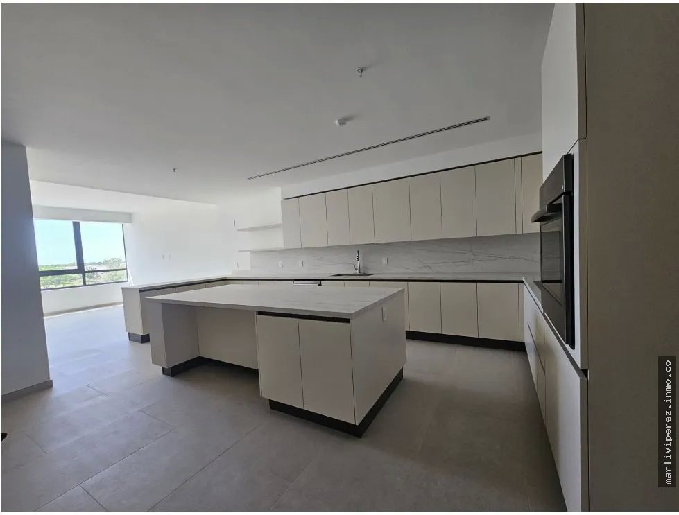 EXCLUSIVE APARTMENT FOR SALE IN SANTA MARIA