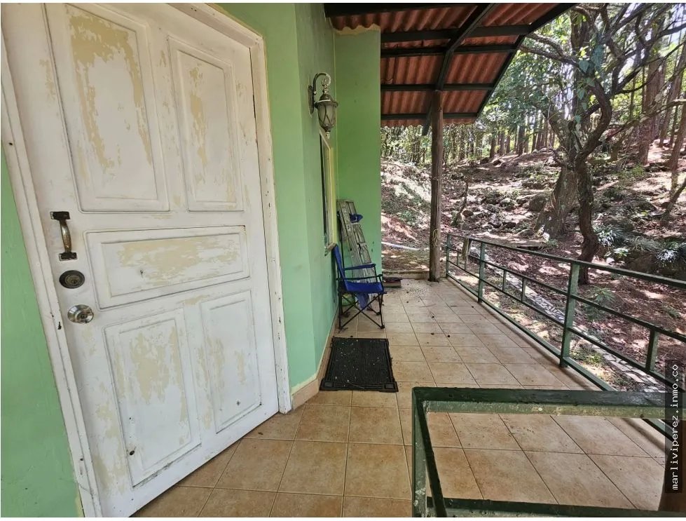 VENTA DE TERRENO CON CASA EN ALTOS DE MARIA