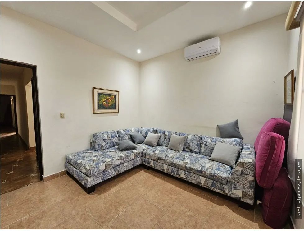 VENTA DE CASA AMOBLADA EN CORONADO (NEGOCIABLE)