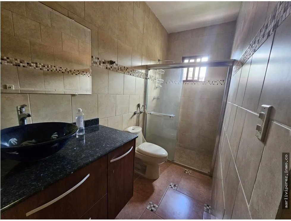 VENTA DE CASA AMOBLADA EN CORONADO (NEGOCIABLE)