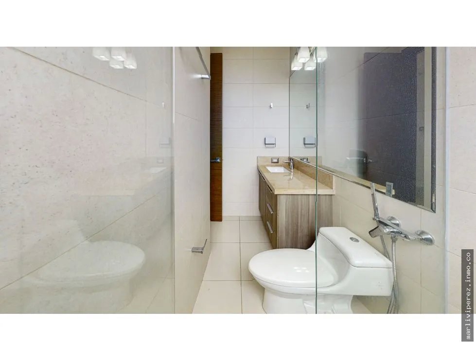 LUXURY APARTMENT FOR SALE IN COSTA DEL ESTE PH BALI, GREAT DEAL
