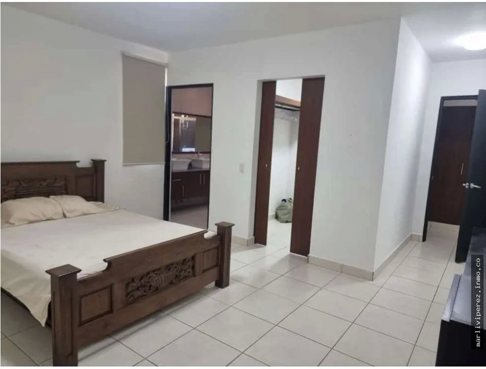 Se vende casa en el Higo de San Carlos